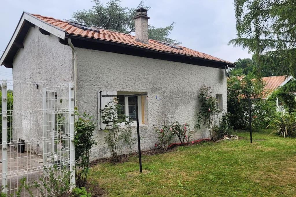 Maisonnette Aux Portes Du Medoc Blanquefort  Exteriör bild